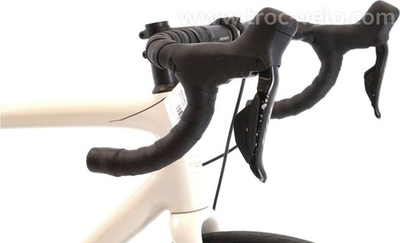Produit Reconditionne Specialized Aethos Comp Di2 12v Blanc Velo De Route Tres Bon Etat - 6