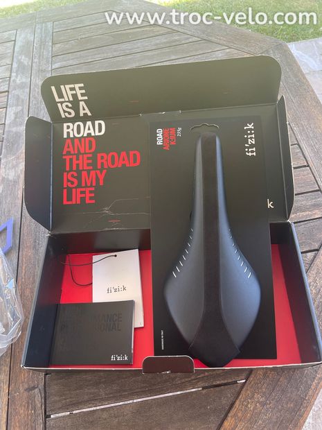 Fizik Selle ARIONE Kium WING FLEX noire  - 2