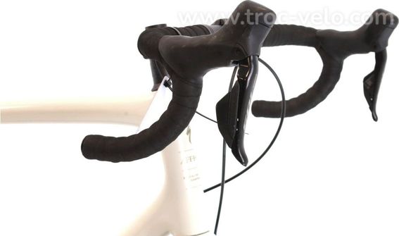 Produit Reconditionne    Specialized Aethos Comp Di2 12v    Blanc   Velo De Route   Tres Bon Etat - 6