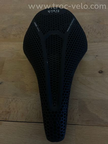 Selle vélo course fizik 3D argo - 2
