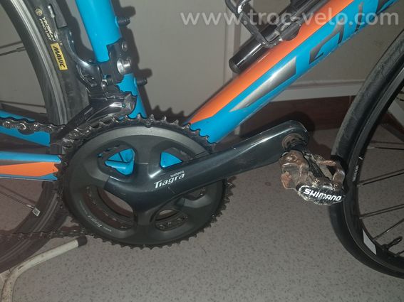 Vélo route Giant taille 52 cms - 2