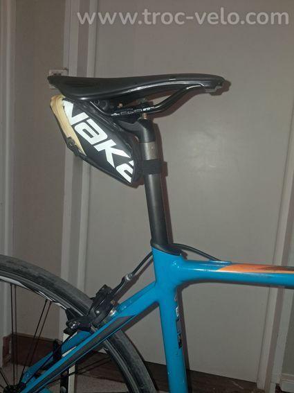 Vélo route Giant taille 52 cms - 4