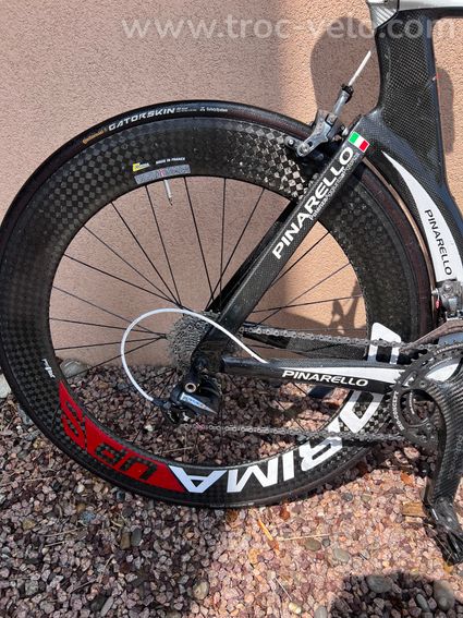 Vends vélo haut de gamme contre la montre CLM triathlon Pinarello - 4
