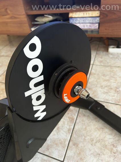 Home trainer Wahoo Kickr Core V2 + Zwift Click  - 5