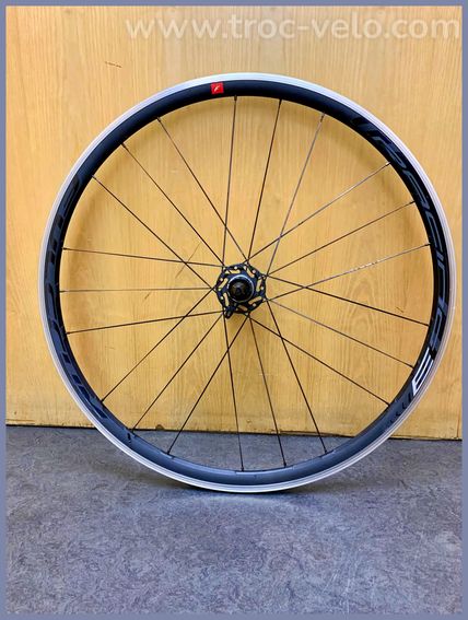 Paire de Fulcrum Racing 3  + offert paire de conti Gt  - 3