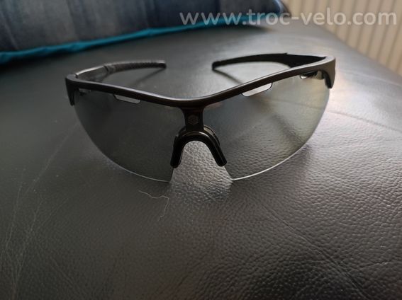 Lunette photogronique  - 2