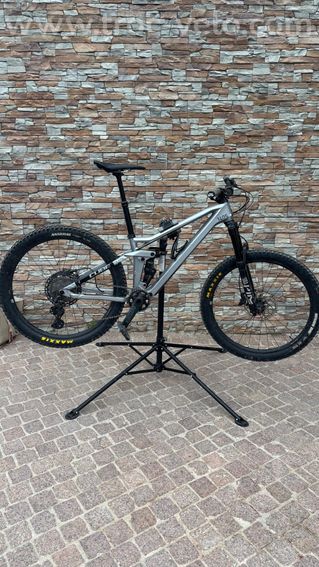 VTT cube stéréo sl S