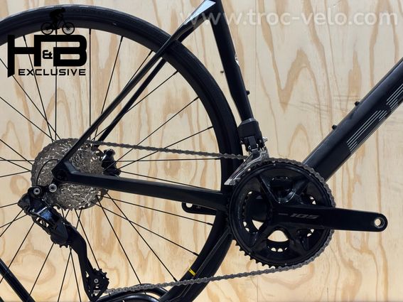 BMC Roadmachine FIVE Carbon Vélo de Route Shimano 105 Di2 2023 - 9