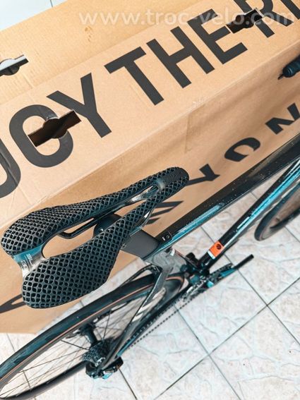 Aeroad CFR Di2 2025 - 3