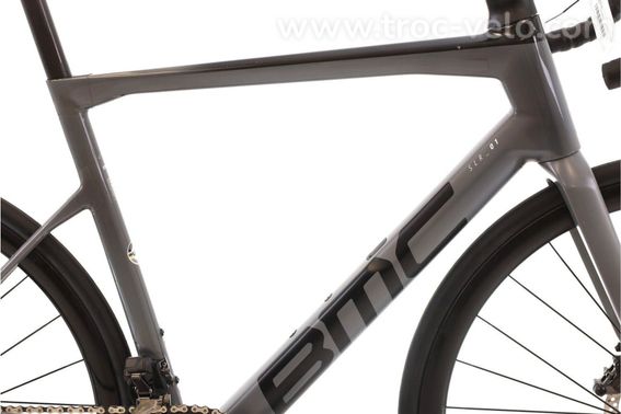 Produit Reconditionne    Bmc Teammachine Slr01 Five Di2 12v    Gris   Velo De Route   Tres Bon Etat - 2