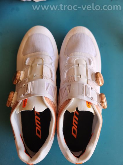 Vends chaussures route DMT - 3