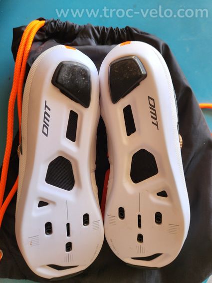 Vends chaussures route DMT - 4