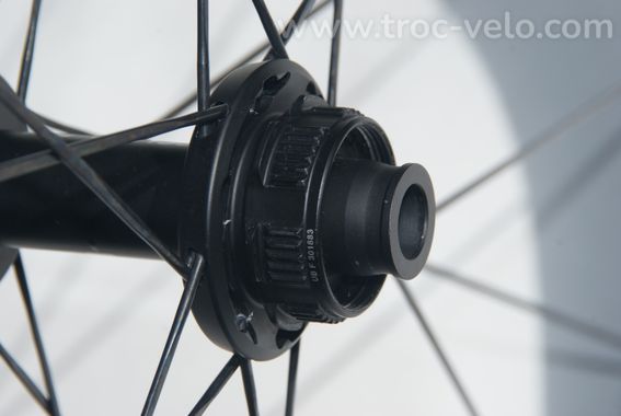 DT SWISS PRC 1100 Mon Chasseral DB24 - 7