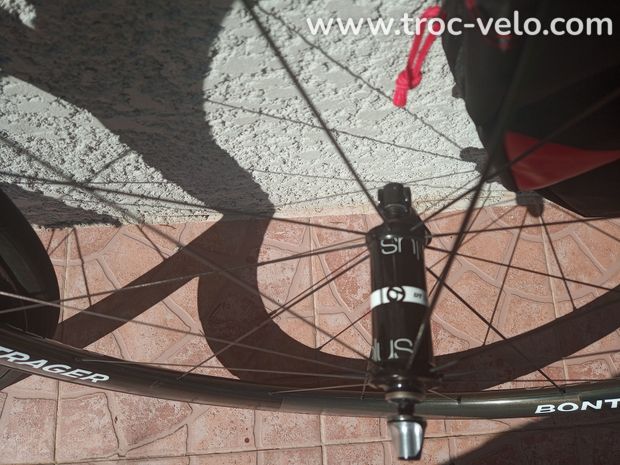 ROUE CARBONE AEOLUS 35 BOYAU - 5