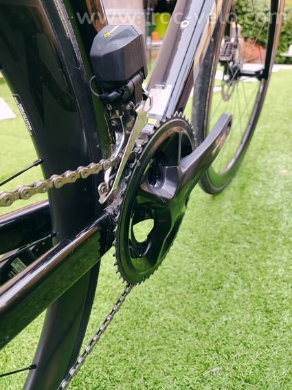 GIANT TCR Advanced Pro 1-2025-Di2-ML-2 650 € - 8