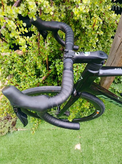 GIANT TCR Advanced Pro 1-2025-Di2-ML-2 650 € - 11