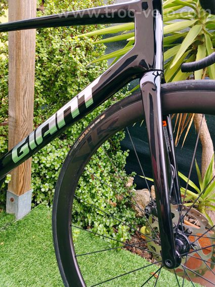 GIANT TCR Advanced Pro 1-2025-Di2-ML-2 650 € - 12