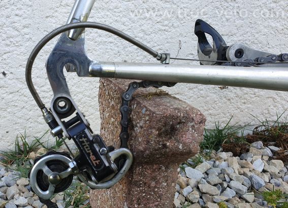 Vélo de course vintage André Sablière — cadre aluminium artisanal — années 1980 - 3