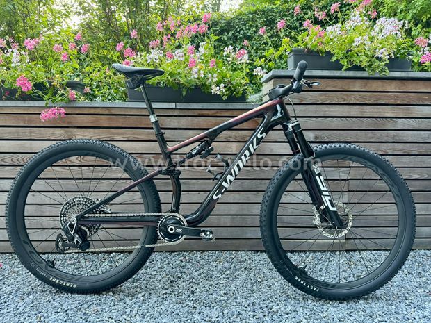 Specialized S-WORKS EPIC 8 Flight Attendant 2024 - 1