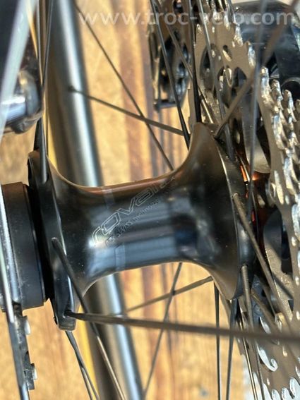 Paire de Roues Roval Rapide clx Carbone à disque. - 9