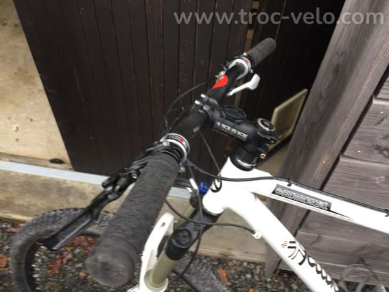 VVT Commencal - 3