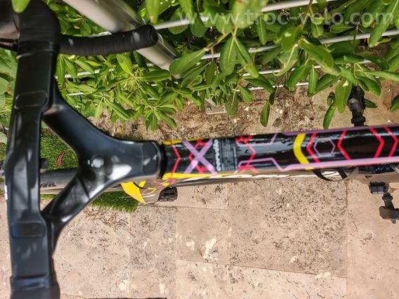 Vélo route carbone disque Shimano di2 - 3