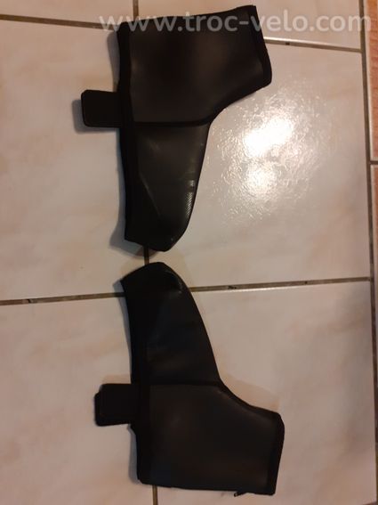 SUR CHAUSSURES SHIMANO NOIRES - 2