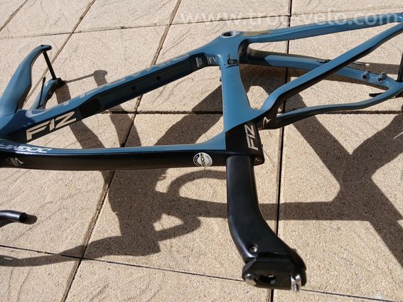 kit cadre PINARELLO Dogma F12 disk - 4