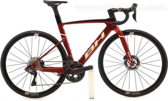 Produit Reconditionne Bh Aerolight 6 5 Di2 12v Rouge Velo De Route Tres Bon Etat