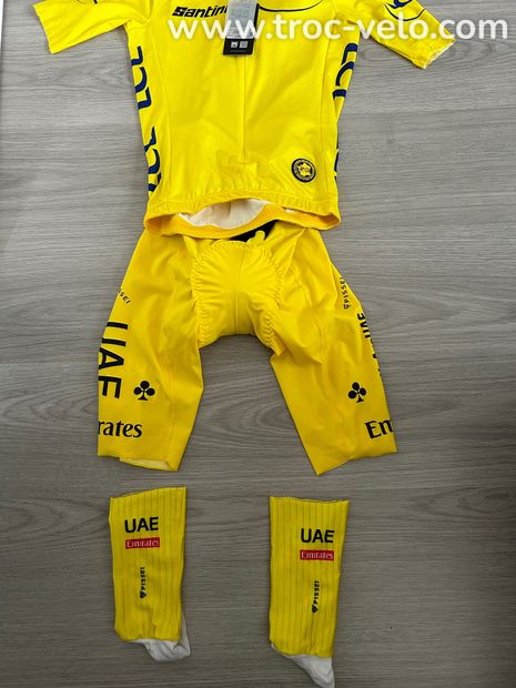  COLLECTOR vraie tenue pogacar TDF 2024 pissei/santini  - 1