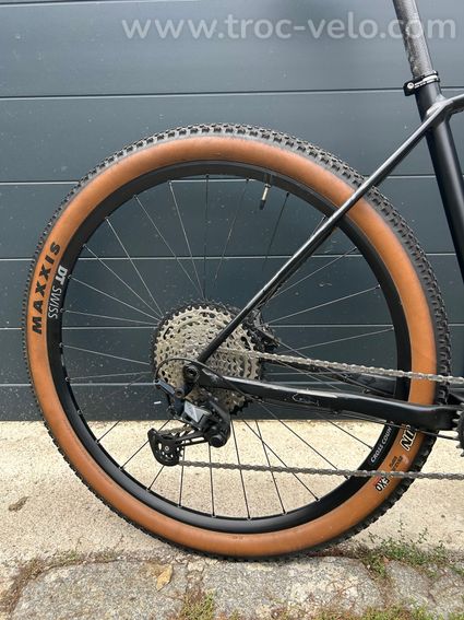 VTT Superior XP Race 909 - 4
