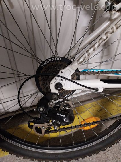 Vélo femme de taille 1,60 environ  - 4