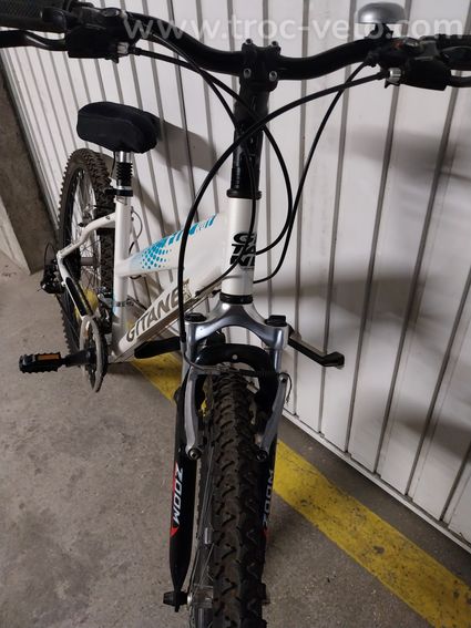 Vélo femme de taille 1,60 environ  - 8