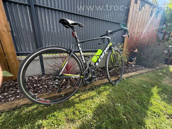 Vends vélo Look 566 + chaussures et compteur