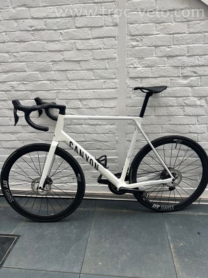 Canyon Ultimate CF SLX 8 Ultegra DI2 - 2