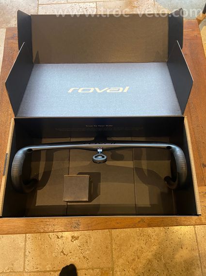 Guidon Specialized Roval Rapid