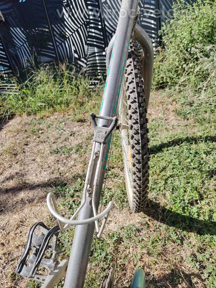 vends vélo Specialized Hardrock  - 10