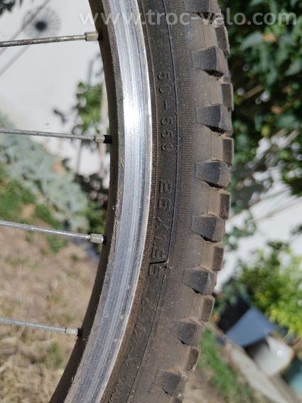 vends vélo Specialized Hardrock  - 12