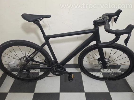 Canyon Endurace CF 8 Di2 en carbone taille S