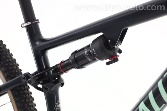 Produit Reconditionne    Specialized Epic Evo   Velo Vtt   Tres Bon Etat - 7