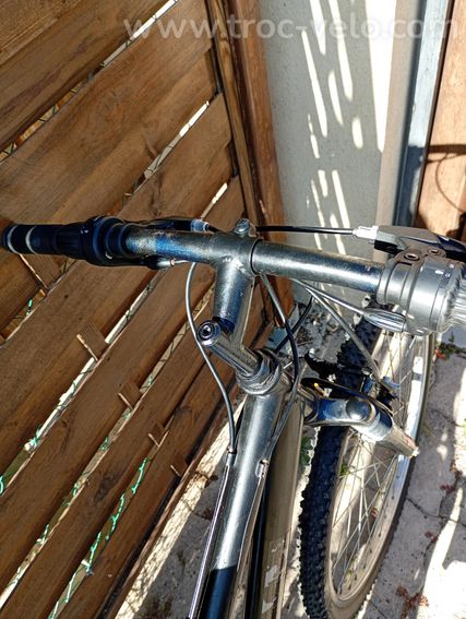 VTT tout suspendu 26 pouces – Révisé – Prêt à rouler - 11
