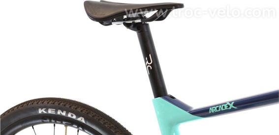 Produit Reconditionne Bianchi Arcadex Velo De Gravel Tres Bon Etat - 8