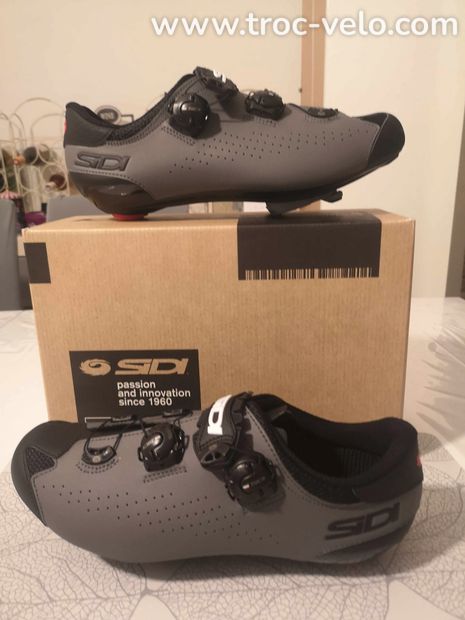 chaussures velo route SIDI + cales NEUVES T.45 - 3