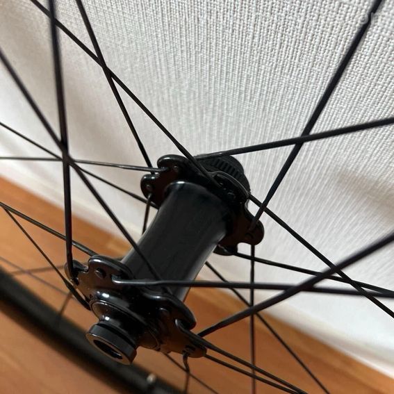 Paire de roues ENVE SES 3.4 avec moyeux et rayons J-Bend - 6