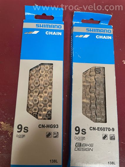 2 chaines 9 vitesses 138 maillons SHIMANO