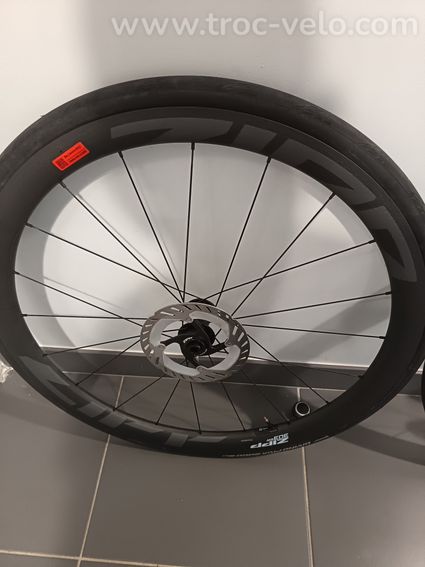 Paire de zipp 303 SW corps Shimano  - 2