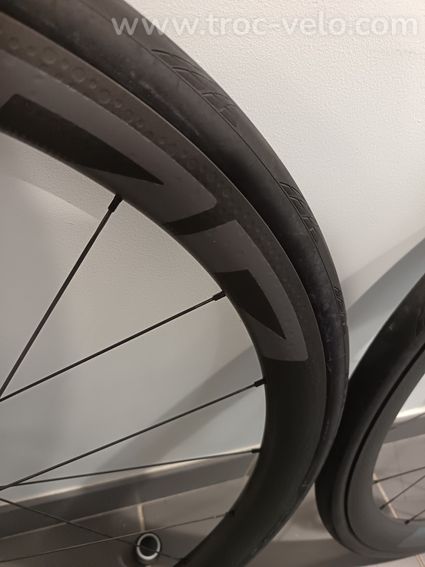 Paire de zipp 303 SW corps Shimano  - 4