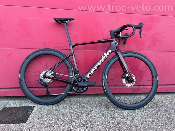 Neuf ! CALEDONIA-5 Ultegra DI2 2025 Taille 54 Carmine