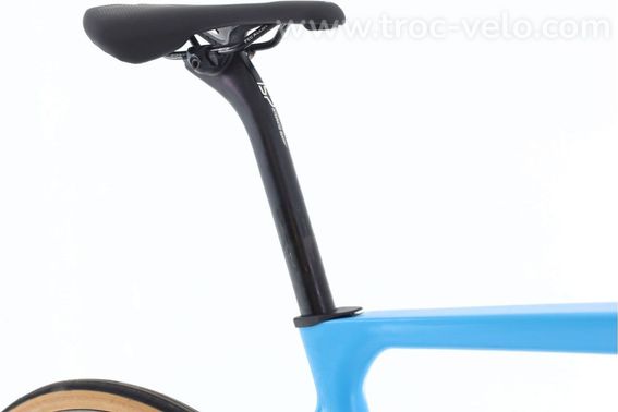 Produit Reconditionne    Berria Belador Aero Di2 11v    Bleu   Velo De Route   Tres Bon Etat - 8