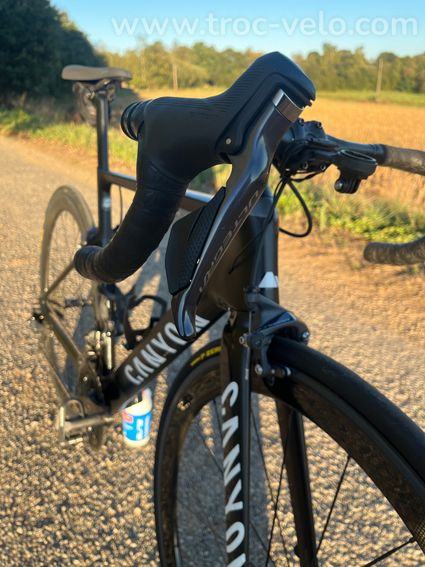 Canyon aeroad cf slx 12v DI2 - 2